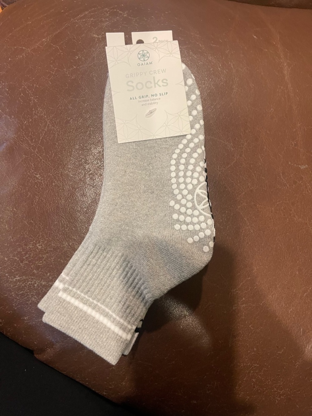 GAIAM Light Gray Grippy Crew Socks with White Non-Slip Dots